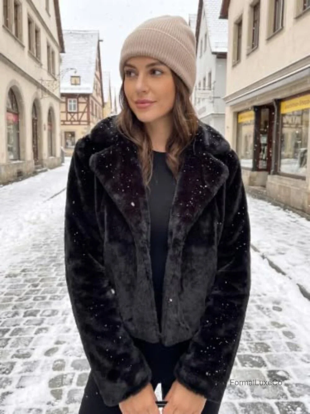 Women's Cropped Faux Fur Jacket Long Sleeve Winter Coat